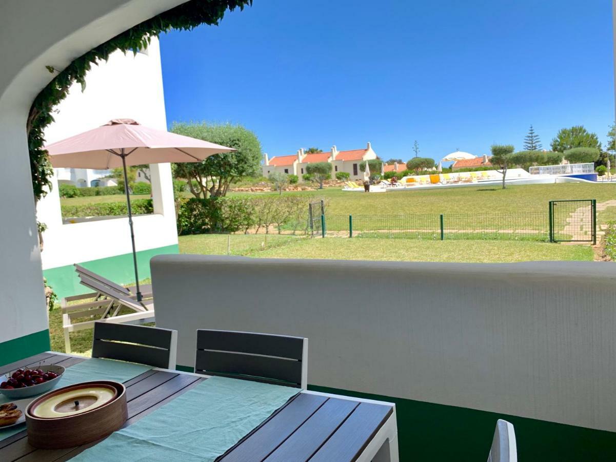 Charming Apartment With Private Garden & Pool Vilamoura Exterior foto